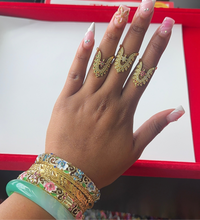 Load image into Gallery viewer, Zara Finger Cuff
