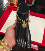 Load image into Gallery viewer, Big Flower Anklet
