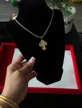 Load image into Gallery viewer, 18K Cross Necklace
