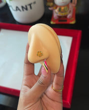 Load image into Gallery viewer, 24K Lila Nose Stud
