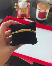 Load image into Gallery viewer, 24K Chopin Bracelet
