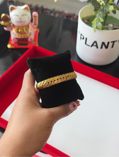 Load image into Gallery viewer, 24K Snake Bracelet
